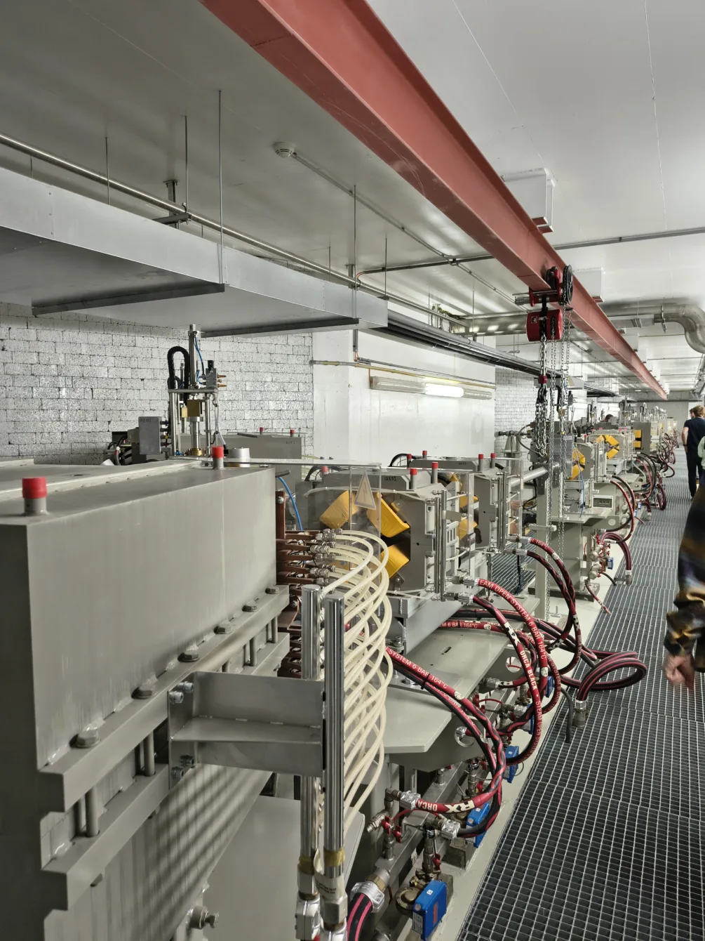 Direct, measure, direct, measure until the beam reaches the patient's tumor.