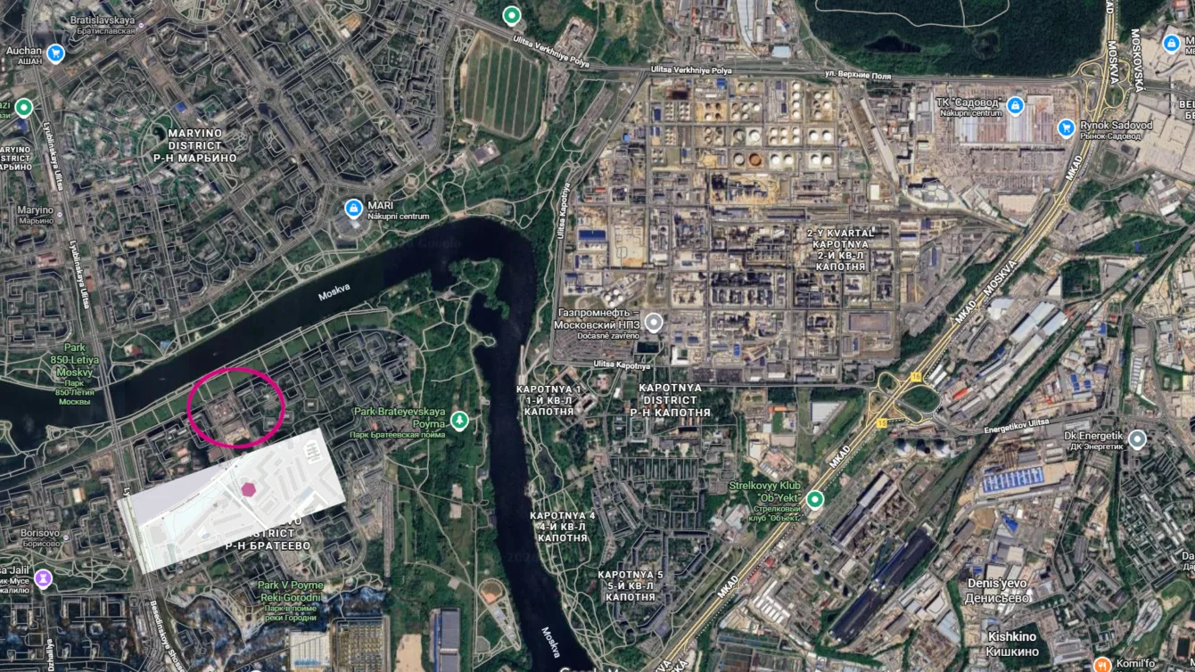 Amateur air quality monitoring station in Moscow near the refinery